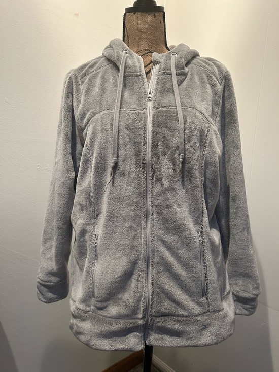 Daisy Fuentes Sweaters - Daisy Fuentes Plush Hooded Jacket in Light Gray